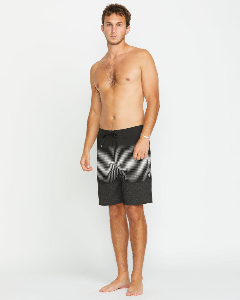 Lido Stripe Mod 20" Boardshorts - BLACK