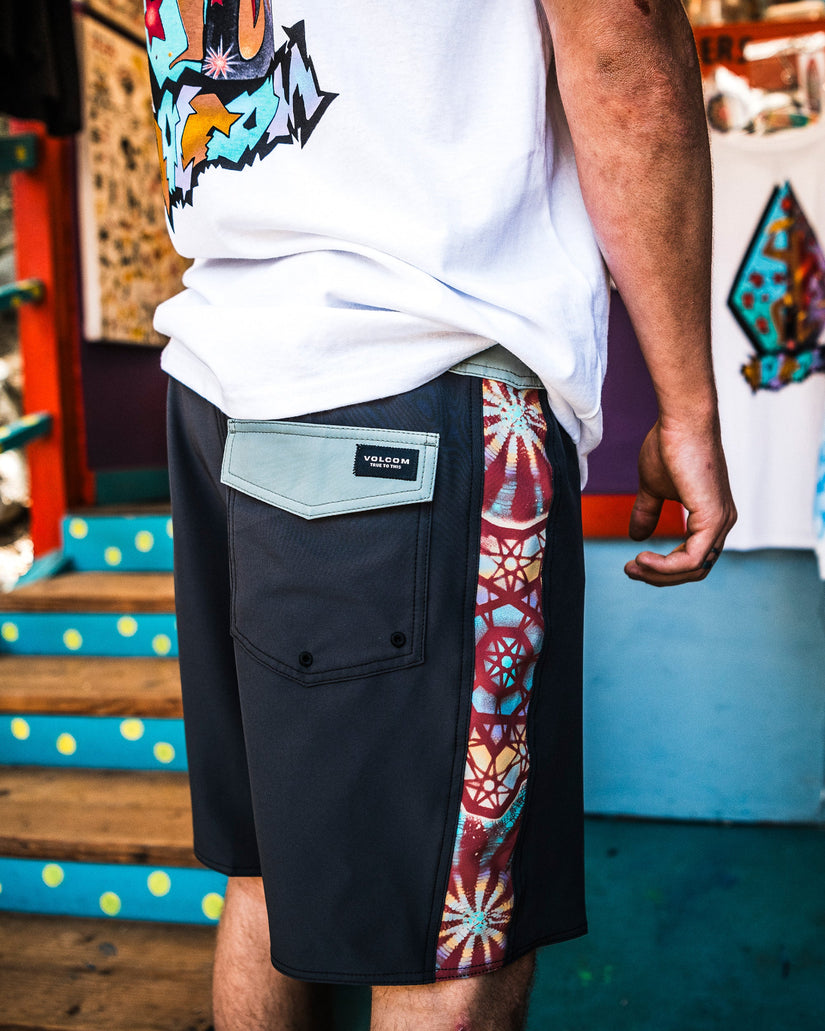 Star Shields Mod 18" Boardshorts - Stealth