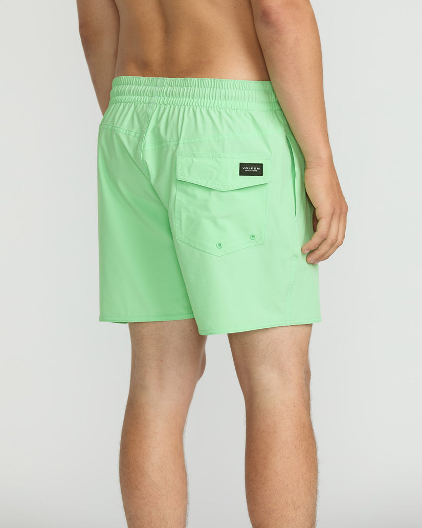 Lido Solid Trunk 16" Boardshorts - Jade Cream