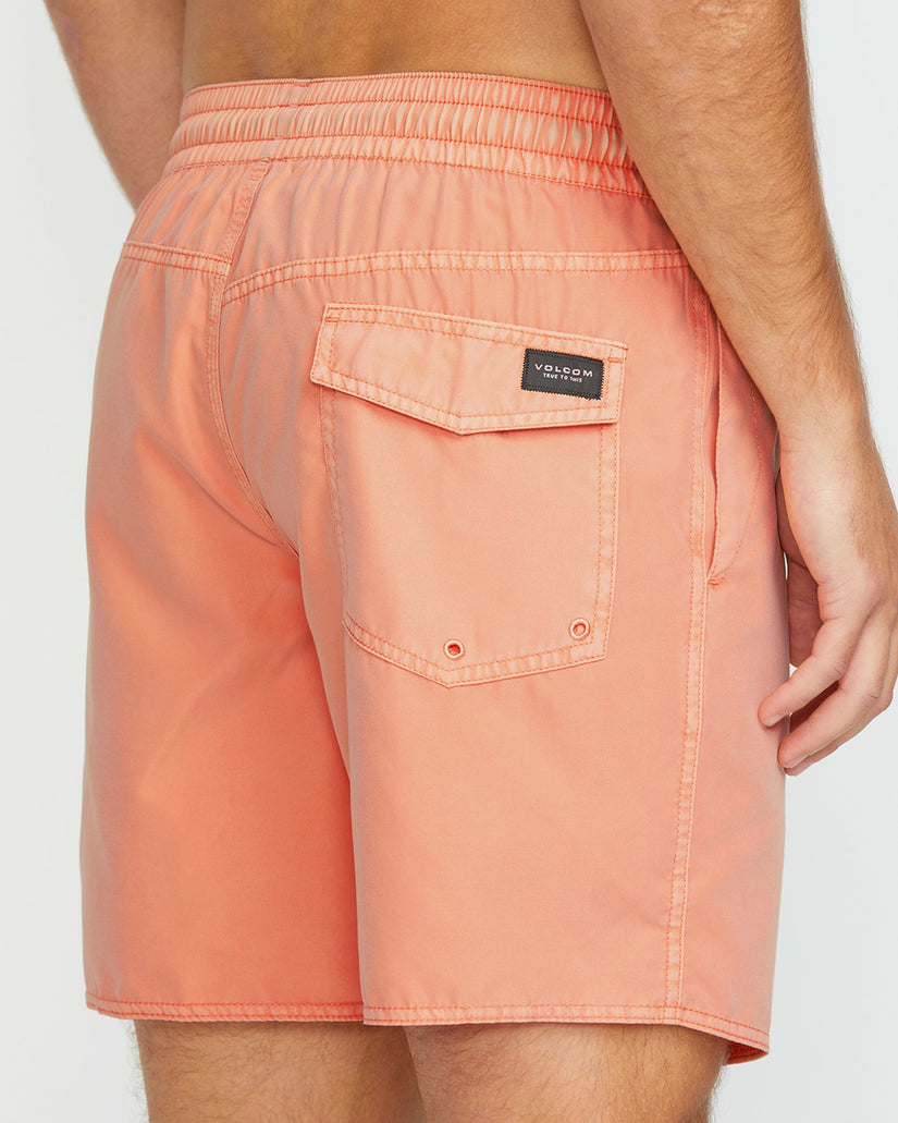 Center Trunk 17" Boardshorts - PALE PEACH
