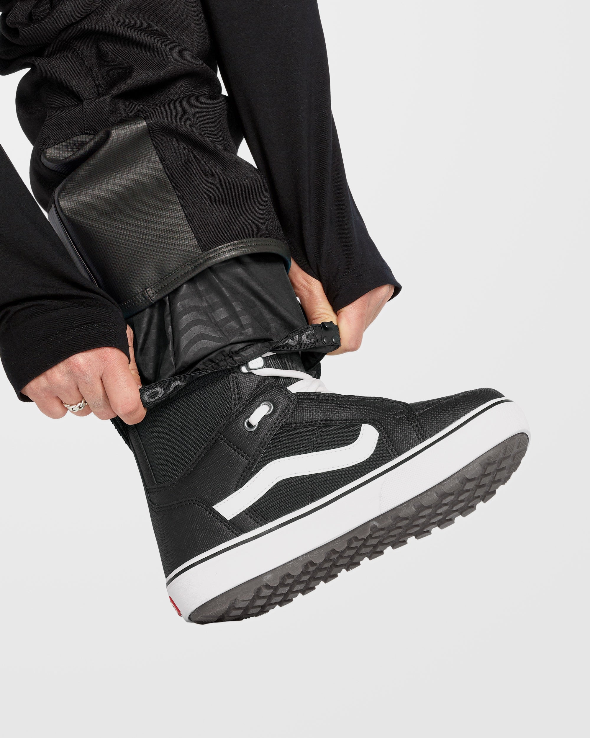 New Articulated Trousers - Black - Herren - Volcom Deutschland - 2