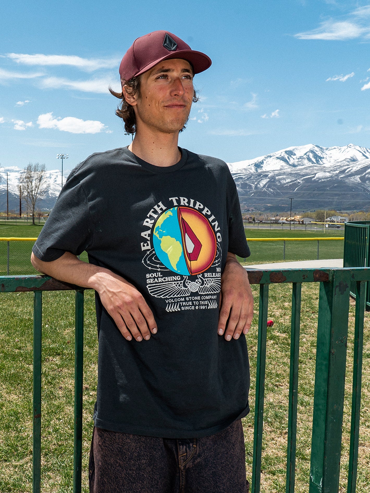 Section Farm To Yarn T-Shirt - STEALTH