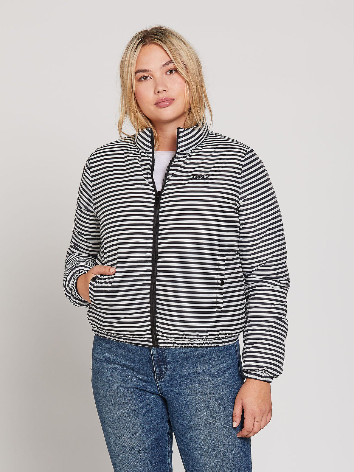 PUFFS N STUF REV JKT (B1541901_BLK) [24]