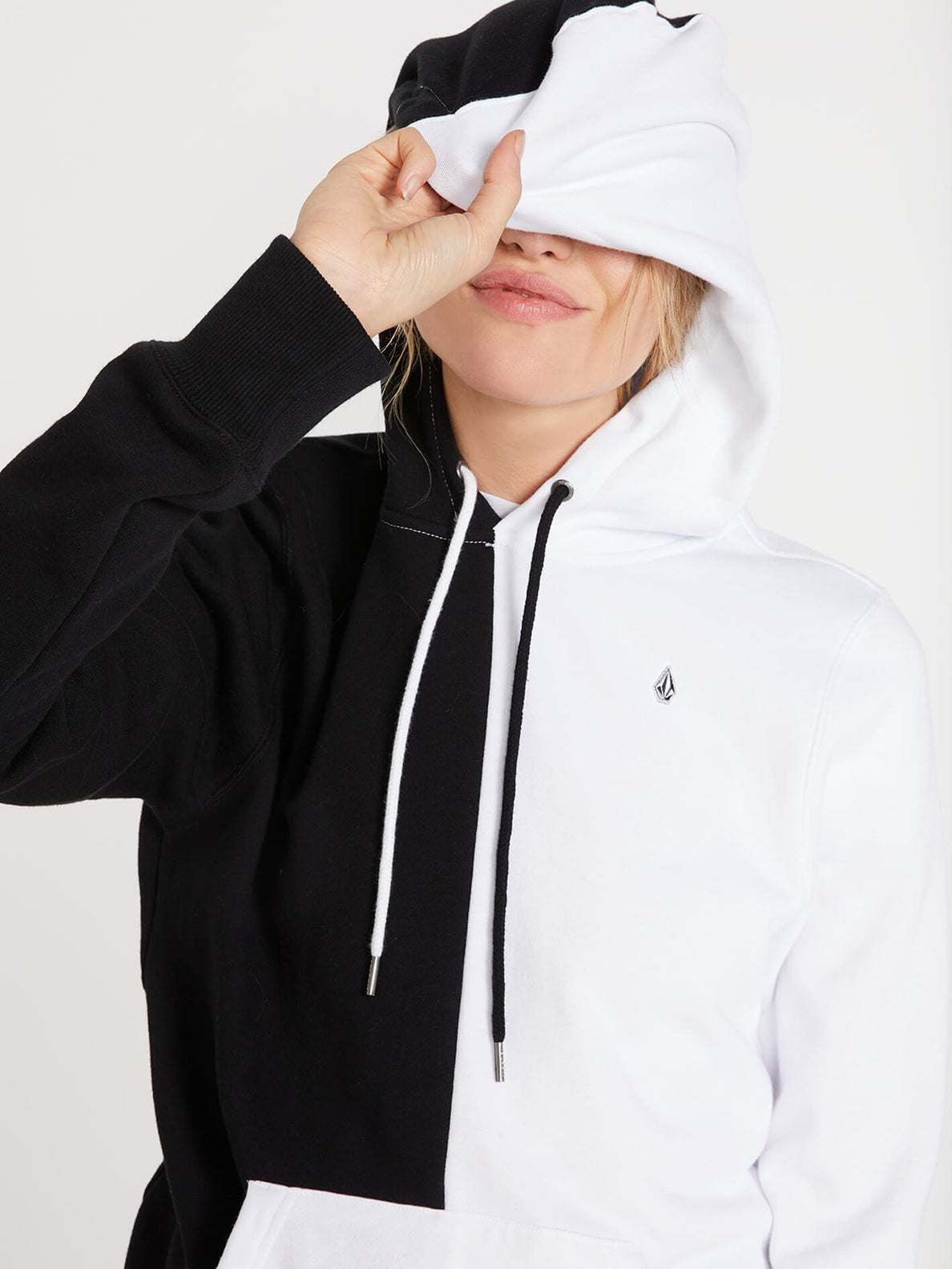 VOL STONE HOODIE (B4141900_BWH) [1]