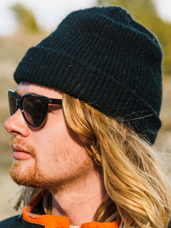 Full Stone Beanie - BLACK