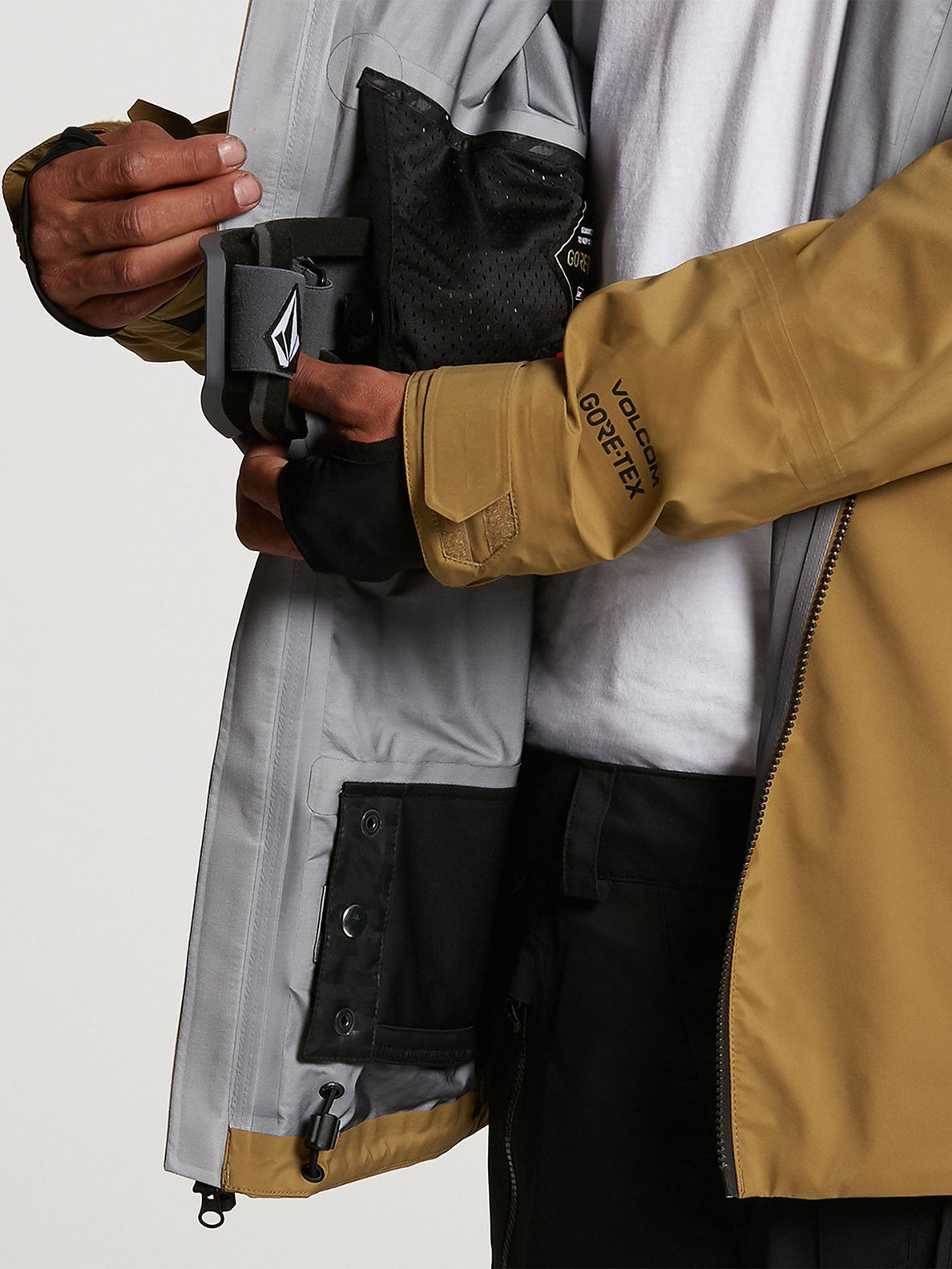 GUCH STRETCH GORE JKT (G0652100_BLK) [03]