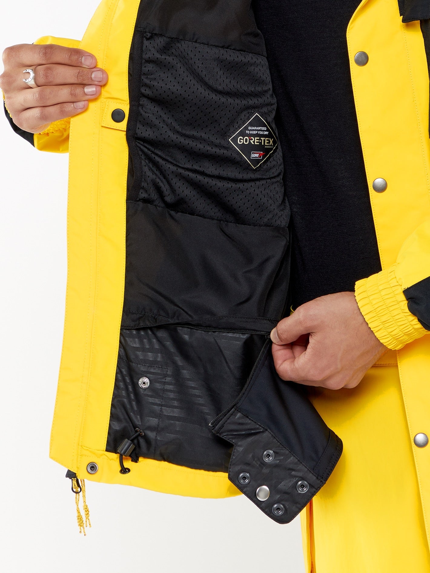 Longo Gore-Tex Jacke - BRIGHT YELLOW - Herren - Volcom Deutschland