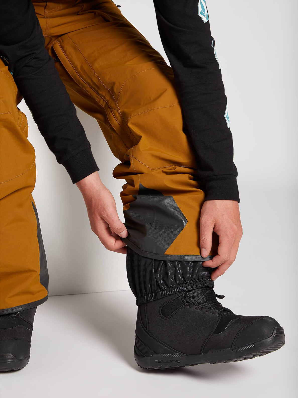 Rain GORE-TEX Bib Overall - Black (G1351902_BLK) [8]