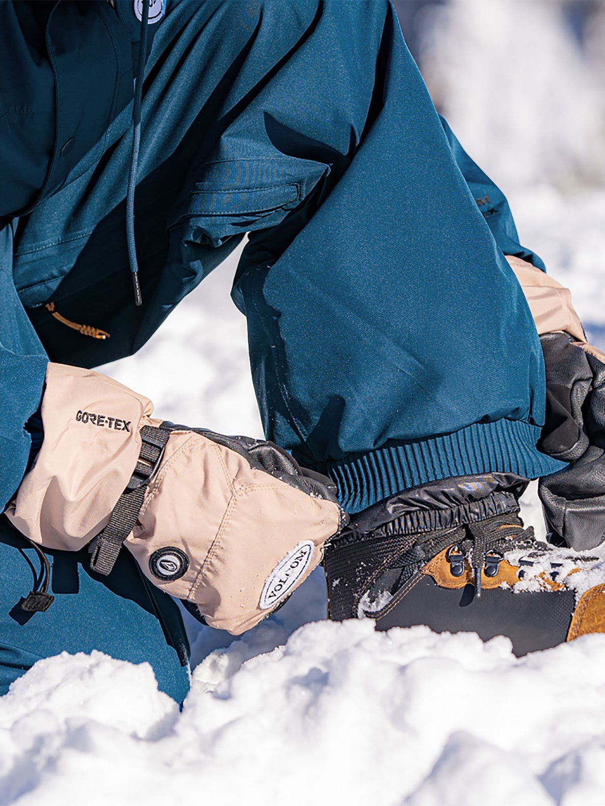 LONGO GORE-TEX PANT (G1352111_BLU) [009]